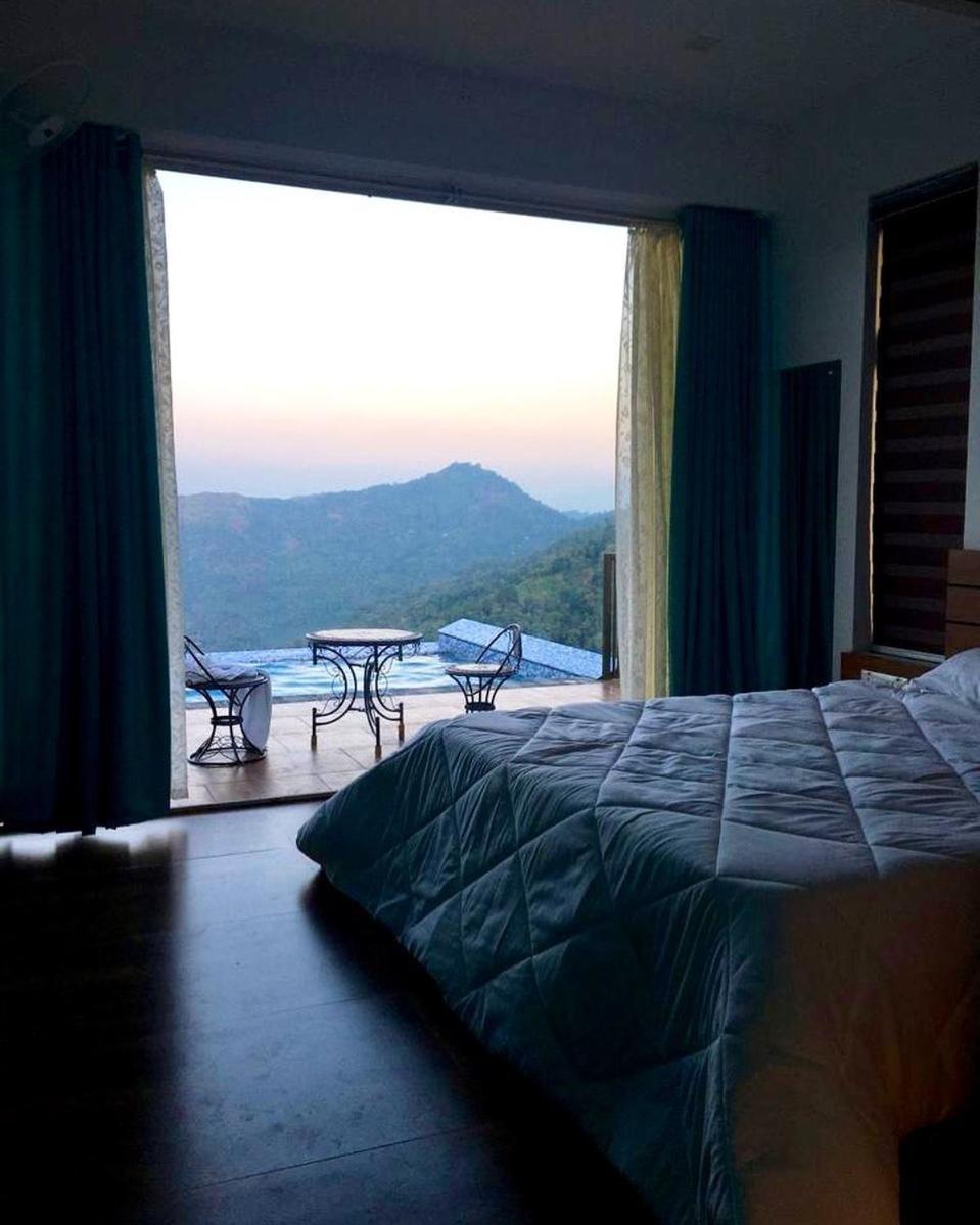 Durrah Hillview Villa Kakkadampoyil Exteriör bild